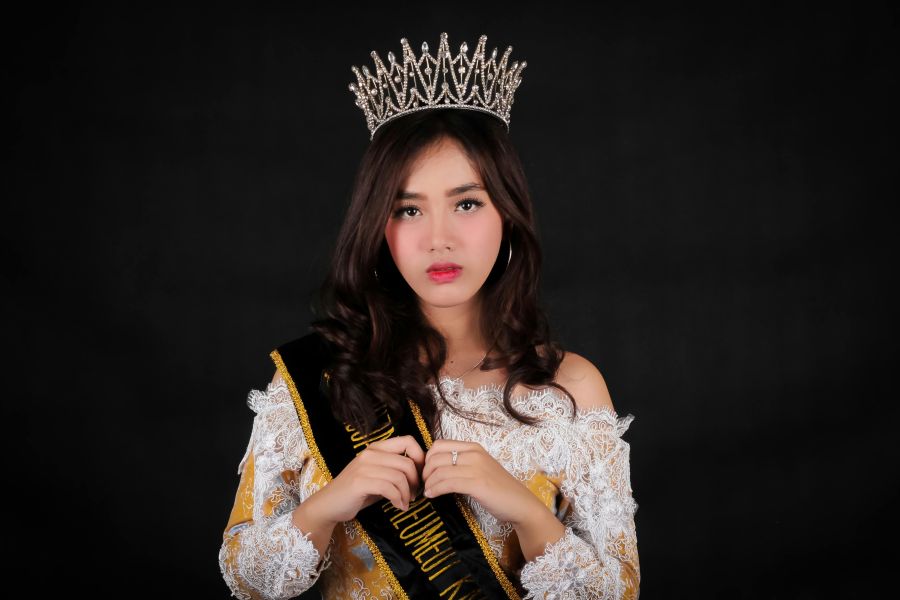 Miss Universe Philippines 2025 Ahtisa Manalos Coro