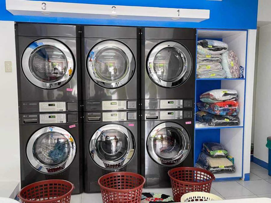 Wash and Fold Basic cleaning of clothes with foldi
